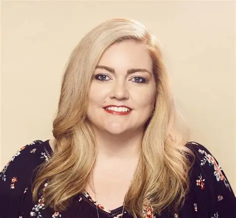 Colleen Hoover: The Author Behind Anne Hathaway’s New Thriller Verity